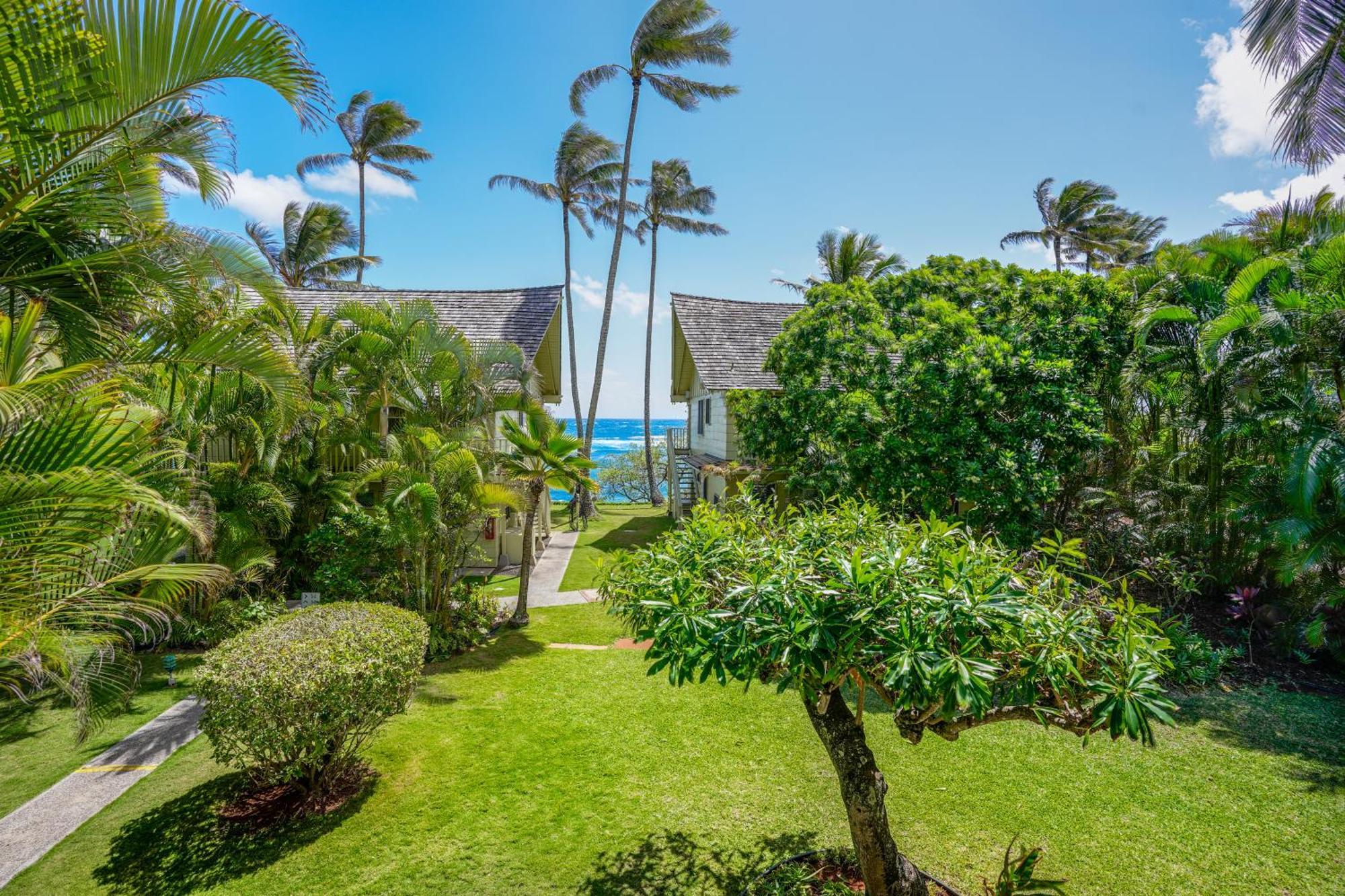 Gardenfront Escape With Ocean Views At Sands 24 Holiday home *